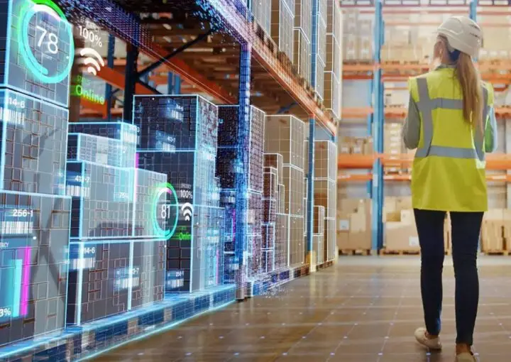 shipping-and-logistics-axolt-erp